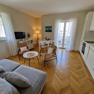 apartments-josipa-baska-krk.primorje-gorskikotar.com/